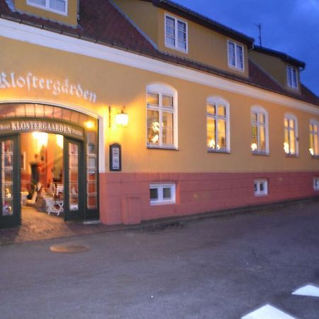 Pension Klostergaarden Hotel Allinge-Sandvig Exterior foto